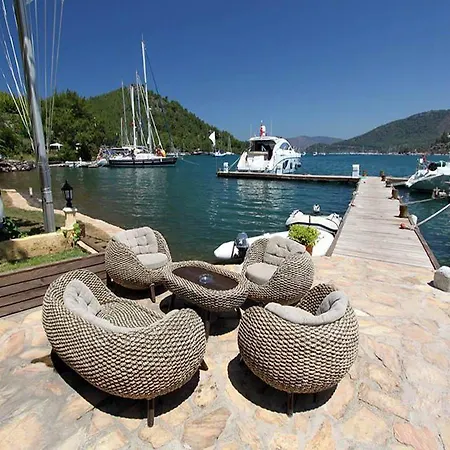 Hotel Cennet Marine Yacht Club